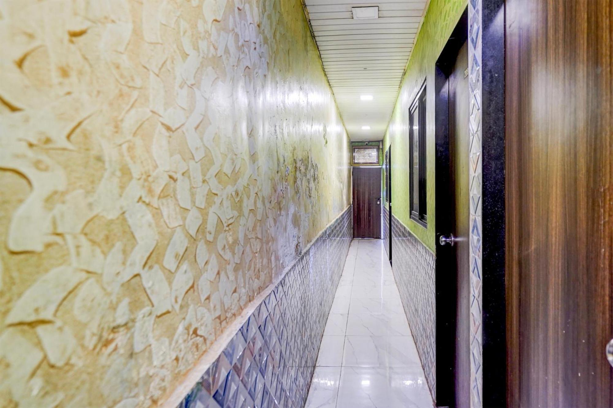 Hotel O The Om Sai Residency Mumbai Exterior foto